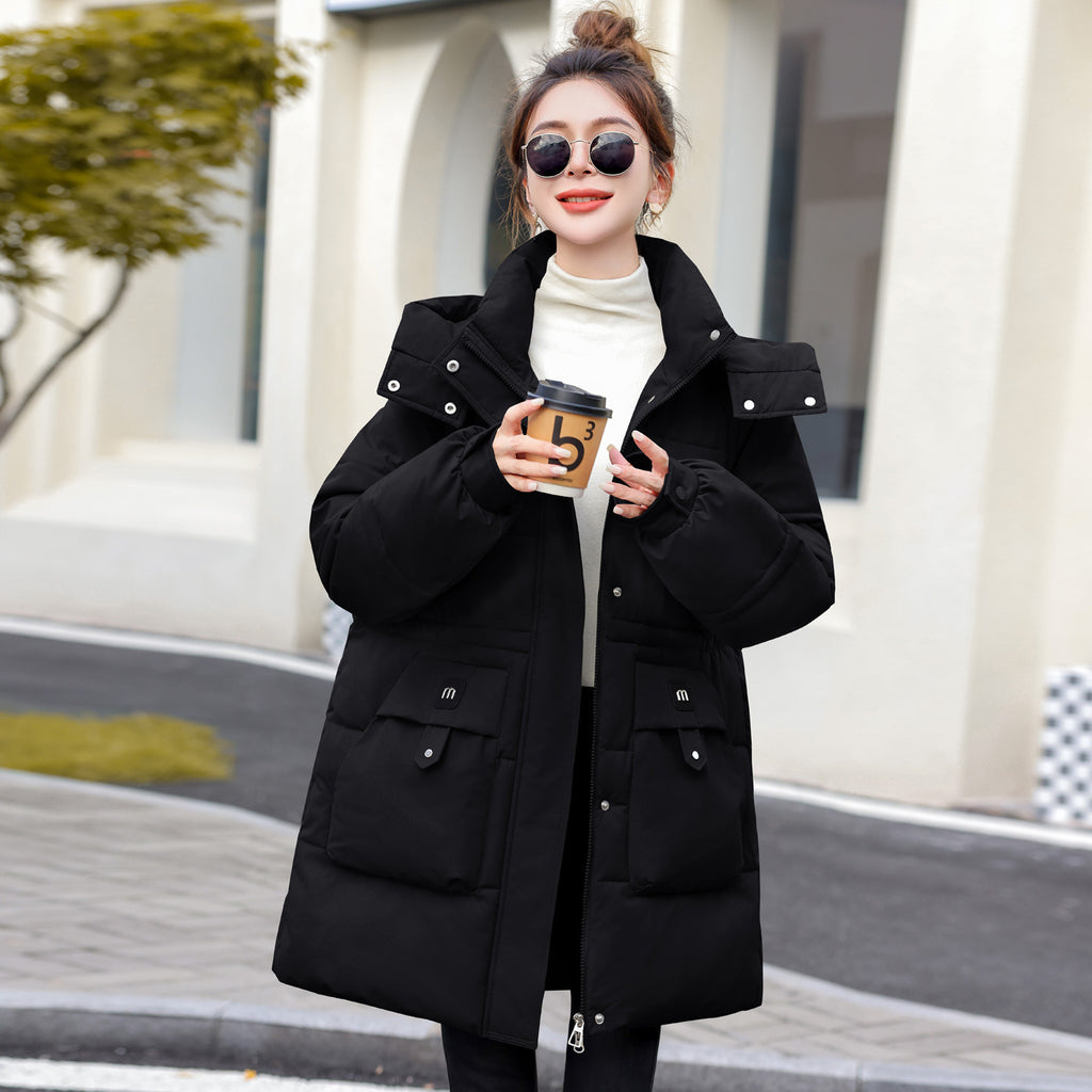 Daunenwattierte, mittellange, dicke Kapuzenjacke mit Baumwollfutter