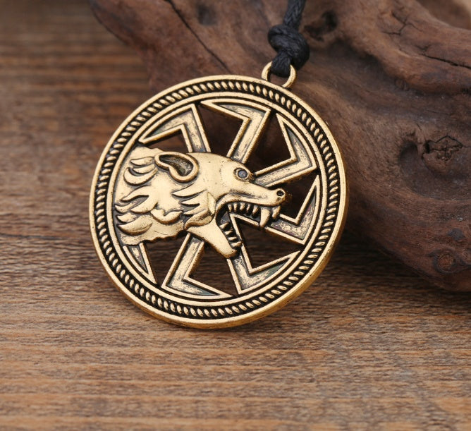 Wolfskopf-Anhänger-Halskette