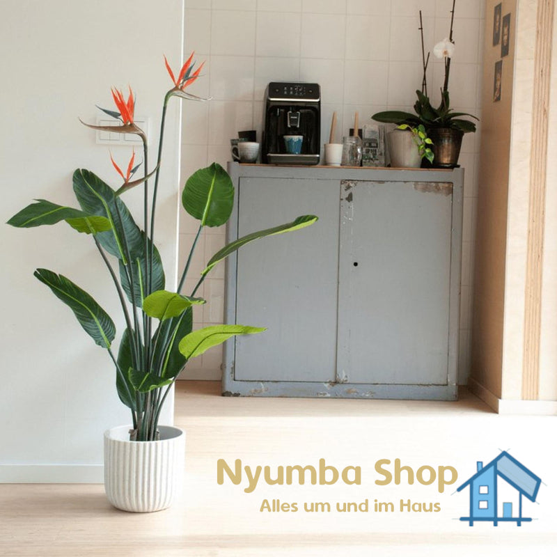 Strelitzia mit Blüten – 120 cm – In schwarzem Topf – Kunstpflanze